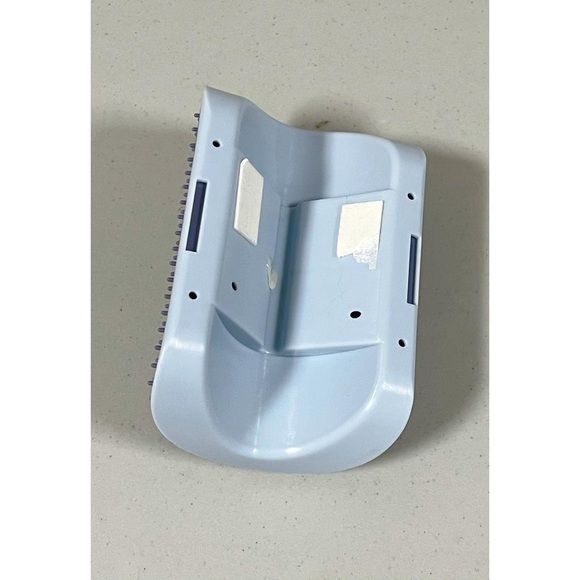 Corner Wall Cat Pet Brush Grooming Tool with Slots for Catnip on the Sides 🐈‍⬛ - Picture 5 of 5